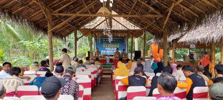 EVALUASI PENGELOLAAN DESA WISATA PANDEAN